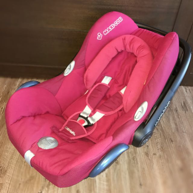 maxi cosi cabriofix compatible with babyzen yoyo