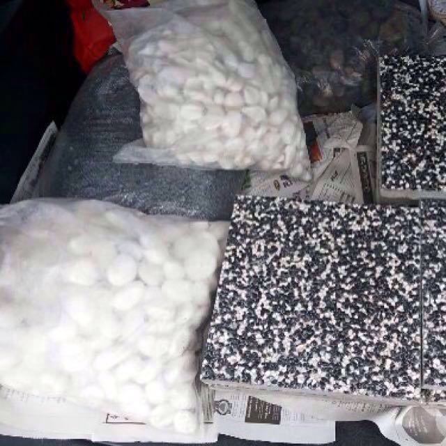 Pebble Stone 20kg Batu Landskap Home Furniture Gardening On Carousell
