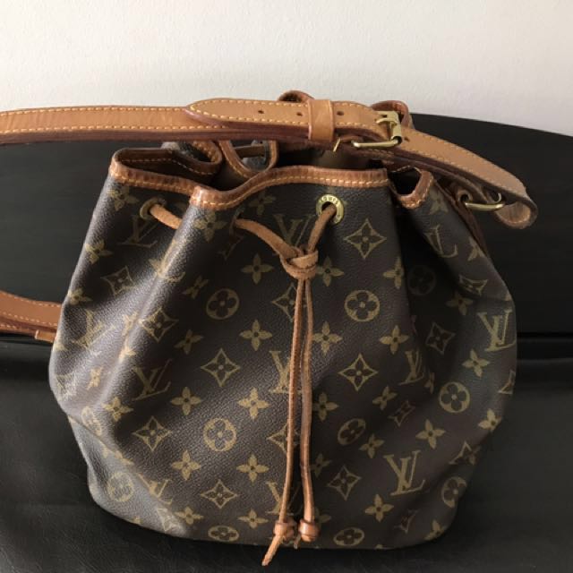 Louis Vuitton Noe Pouch, Women's Fashion, Bags & Wallets, Purses & Pouches  on Carousell