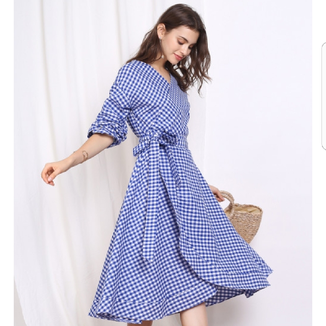 SUPERGURL SORA GINGHAM WRAP DRESS (BLUE), Women's Fashion, Tops, Sleeveless  on Carousell