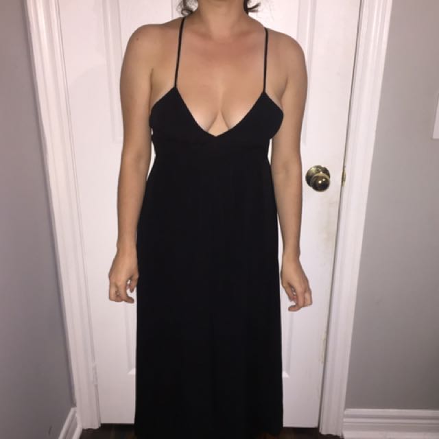 Aritzia Talula Dress, Women's Fashion, Clothes on Carousell