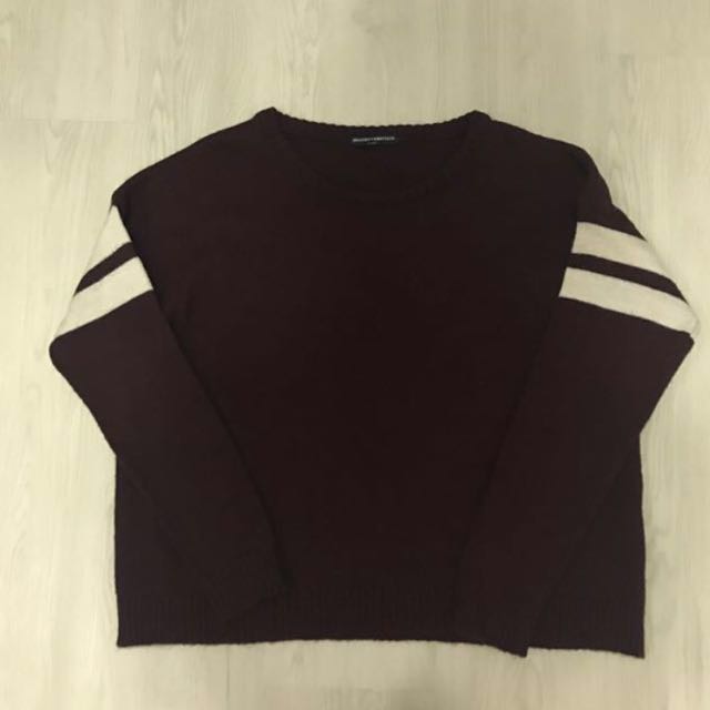 Brandy Melville Veena Sweater Women s Fashion Tops Other Tops on Carousell