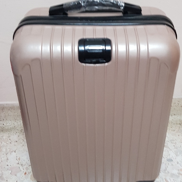 delsey rimowa