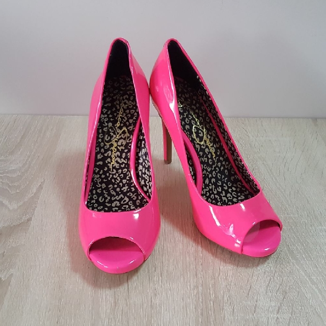 jessica simpson peep toe