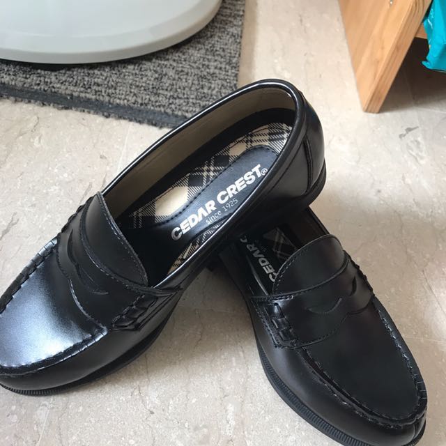 black japanese school shoes