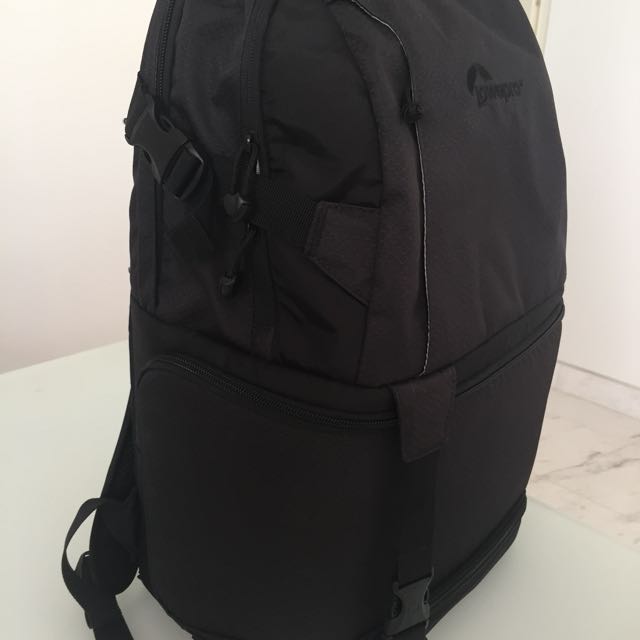 Lowepro DSLR VIDEO FASTPACK 250 AW Photography Cameras on Carousell