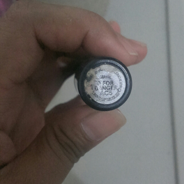 Mac Matte Lisptick (Category: Face Care) located in Angeles City. Submitted by cellojj (Listing ID 126739830, Image 1). Description: .