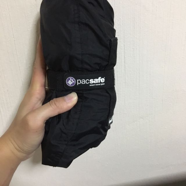 Pacsafe lidsafe helmet best sale bag