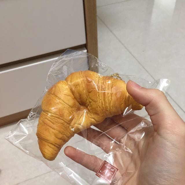 Squishy （分類：設計師玩具及盲盒）位於 Hong Kong。 由 sakurastuff 提交（商品編號 126575443，圖片 2）。簡介： 。
