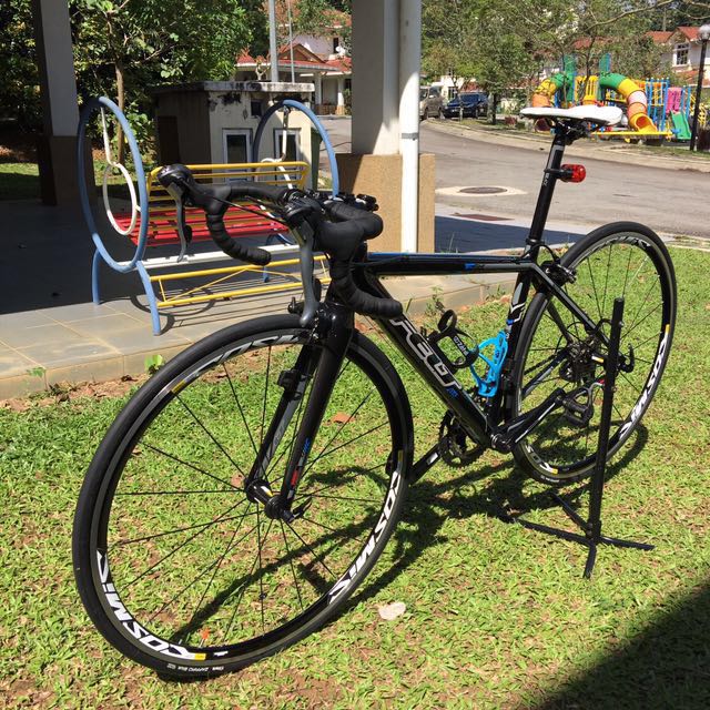 Felt F85 Road Bike