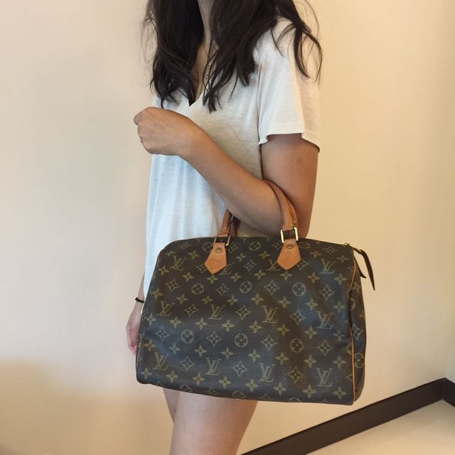 LV Speedy 30 B, Women's Fashion, Bags & Wallets, Purses & Pouches on  Carousell