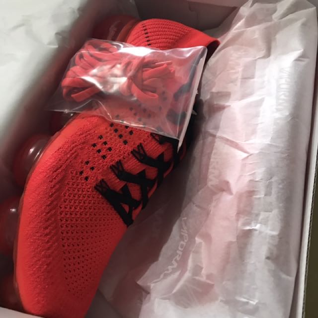 nike vapormax x clot