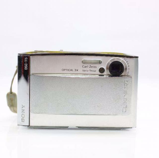 Sony Cybershot, GE Digicam, Logitech Webcam, Digital Frame, Photography