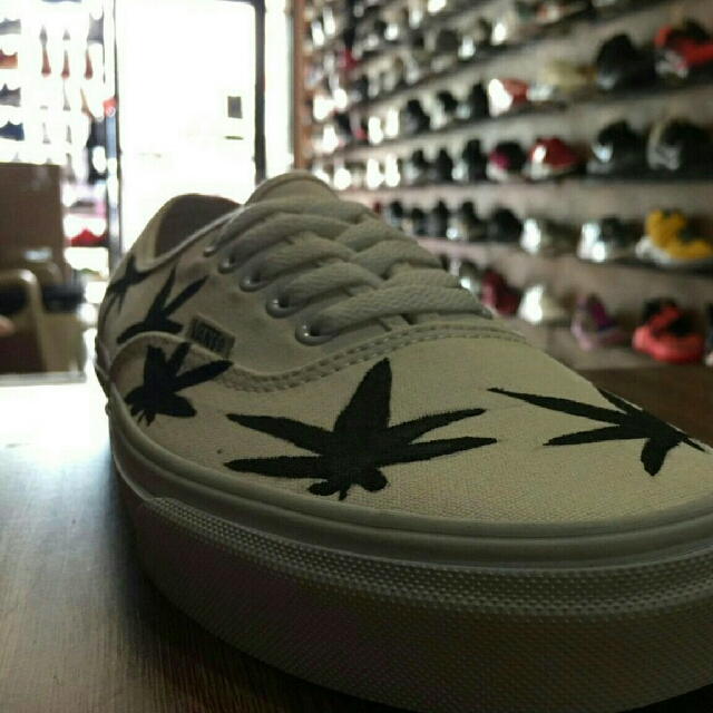 vans store sm fairview