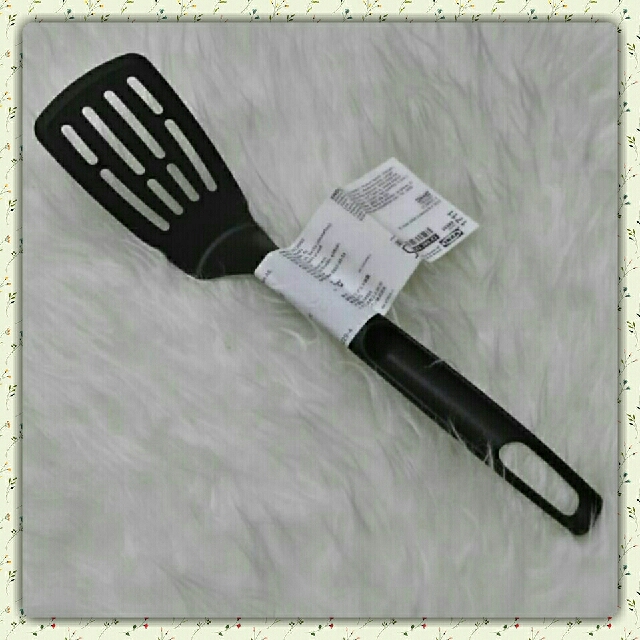 Angled Spatula Ikea Sudip Ikea Speciell Angled Spatula Kitchen Appliances Di Carousell
