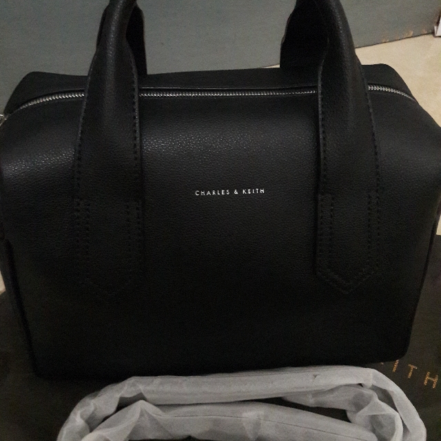 charles and keith bowling bag