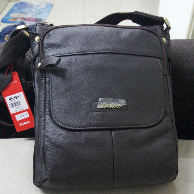 kickers leather sling bag