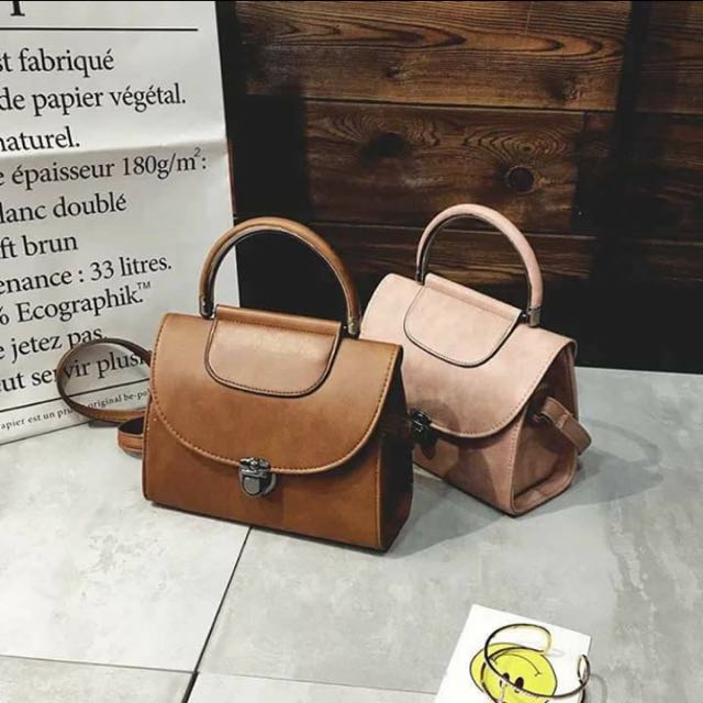 box type sling bag