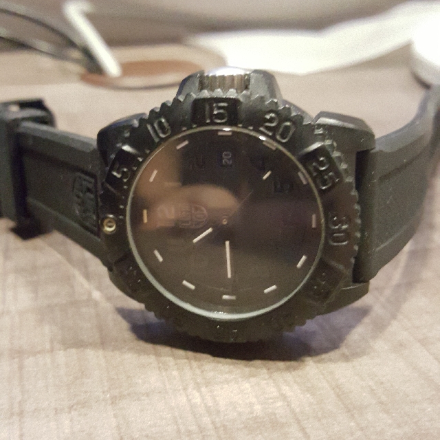 Luminox Series 3050 3950 Luxury Watches On Carousell Luminox Series 3050 3950 Luxury Watches On Carousell