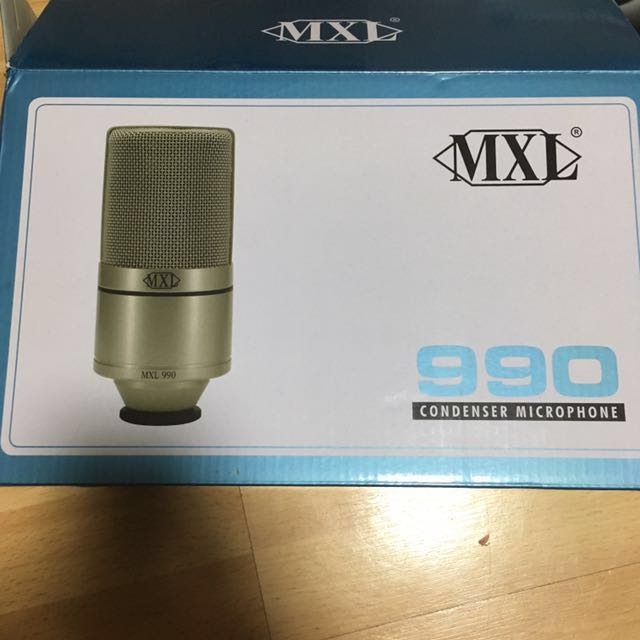 MXL 990 Condenser Microphone, Audio, Headphones & Headsets on Carousell