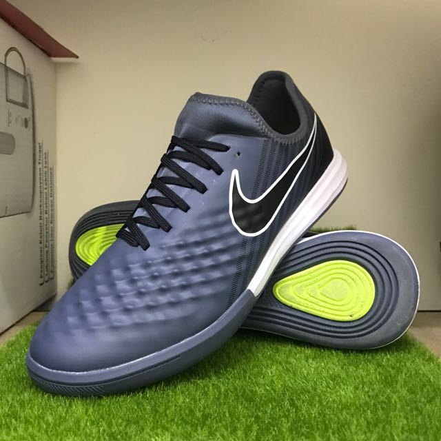 nike magistax finale ii ic