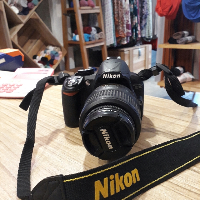 Nikkon DSLR 3100, Fotografi di Carousell