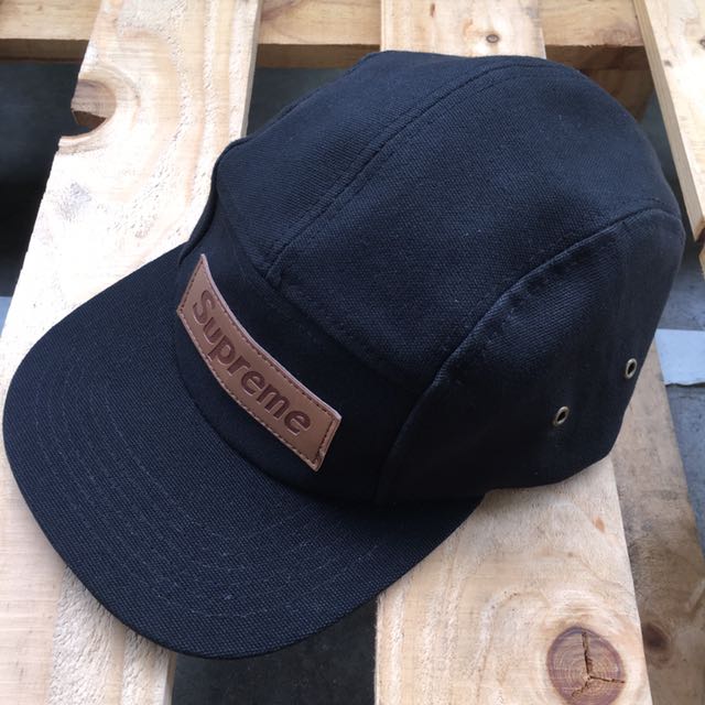 topi 5 panel supreme