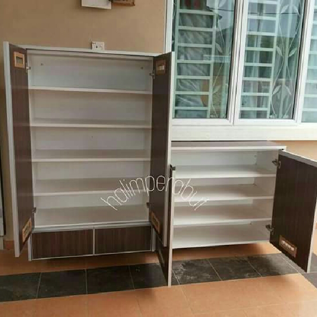 rak kasut warna biasa atau fomica harga boleh murah2x kita kira