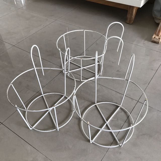 Flower rack, Hobbies & Toys, Stationery & Craft, Flowers & Bouquets on ...