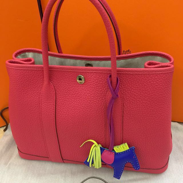 Hermes a5 color clearance