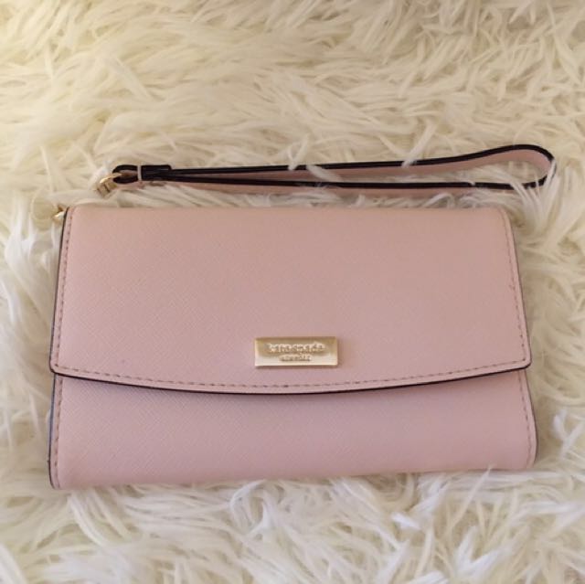Kate Spade Laurel Way IPhone Wristlet