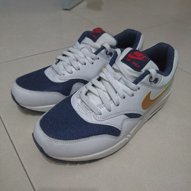 air max 1 essential olympic