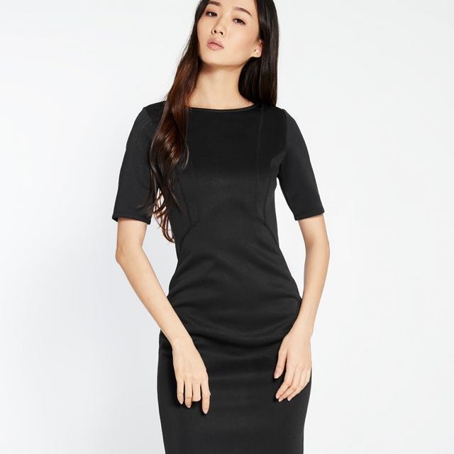 Pomelo black Midi dress Women s Fashion Dresses Sets Dresses on Carousell