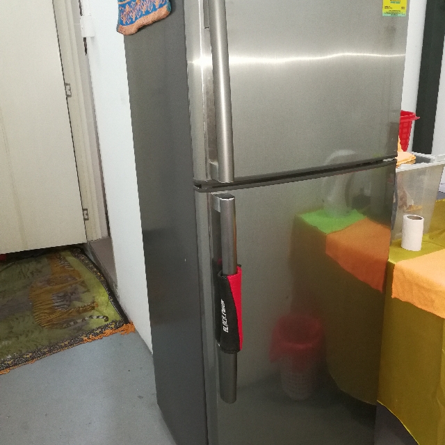 Samsung Rt30 Samsung Fridge RT30SDIS, TV & Home Appliances, Kitchen Appliances ...