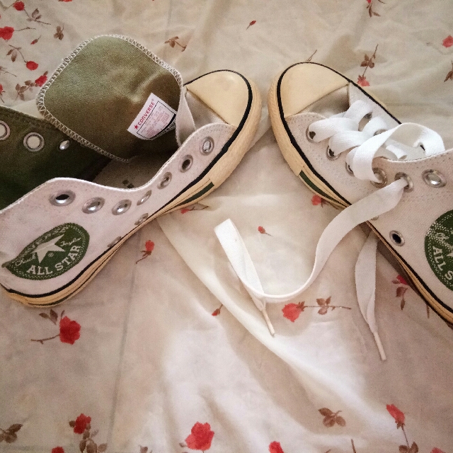 Sepatu Converse White Tinggi Fesyen Wanita Sepatu Di Carousell