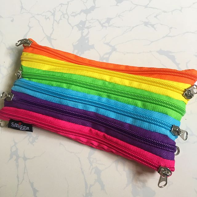 smiggle rainbow pencil case