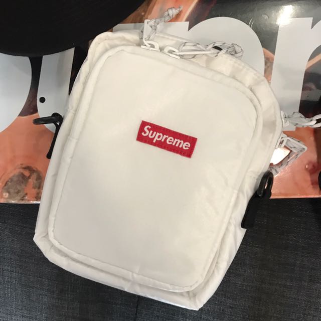 fw17 supreme shoulder bag