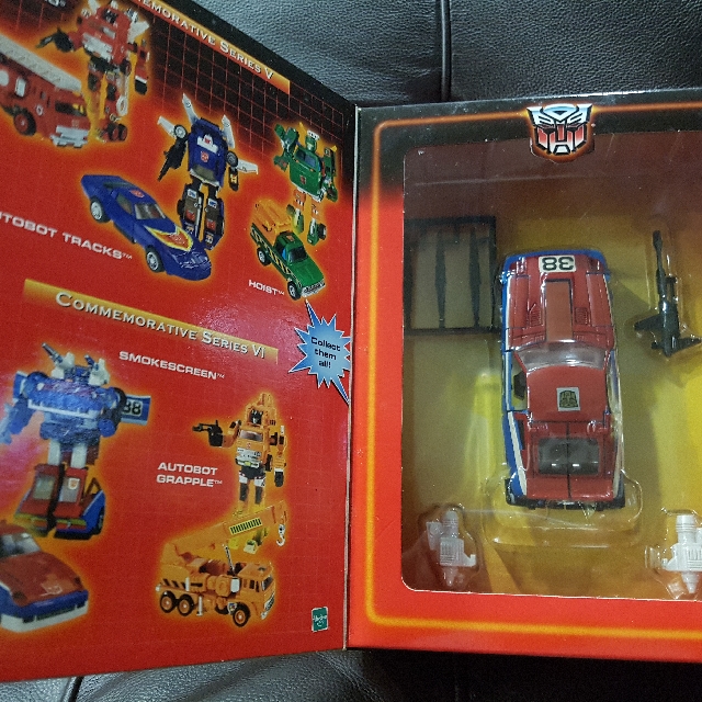 transformers (Category: Toy Figures) located in Singapore. Submitted by rebornn (Listing ID 127312525, Image 2). Description: .