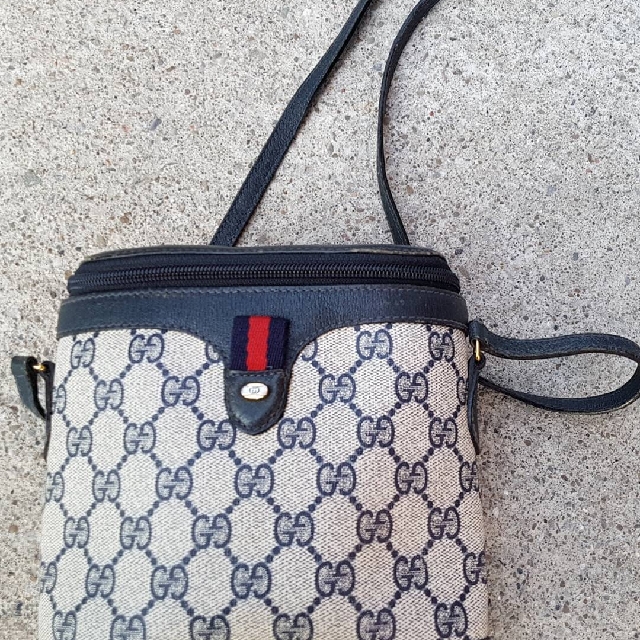 Vintage Authentic Gucci Binocular Bag 