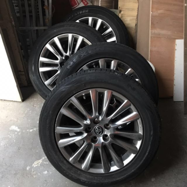 18" Toyota Harrier Original Rim + Tyres, Car Accessories on Carousell