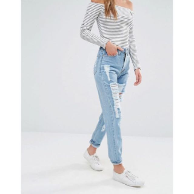distressed high waisted boyfriend jeans