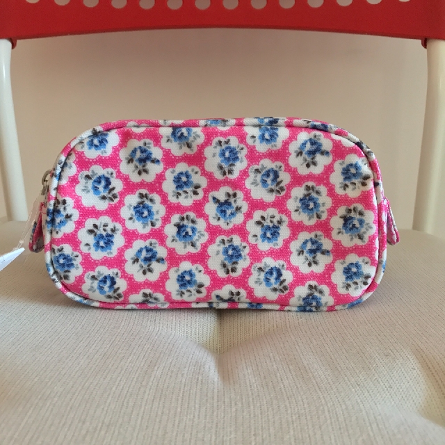 BNWT Cath Kidston Provence Rose Make up case 2