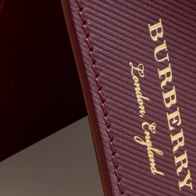Trench leather international 2025 bifold from burberry