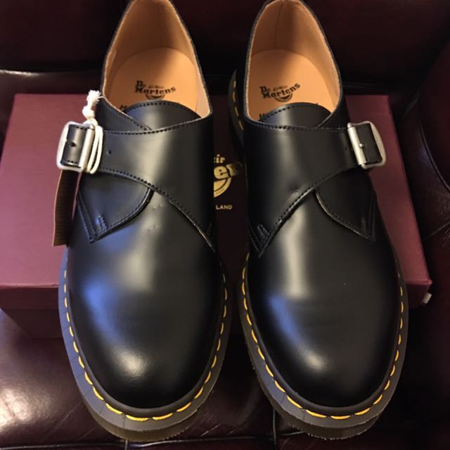 dr martens men's winter boots