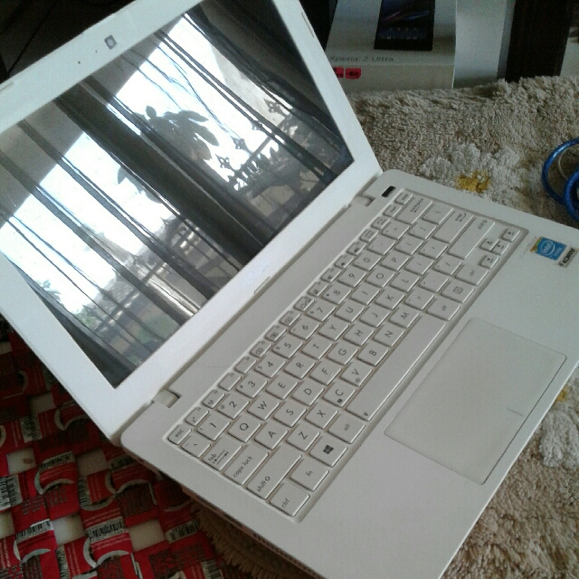 Laptop Notebook Asus X200ca Slim Elektronik Komputer Desktop Di Carousell