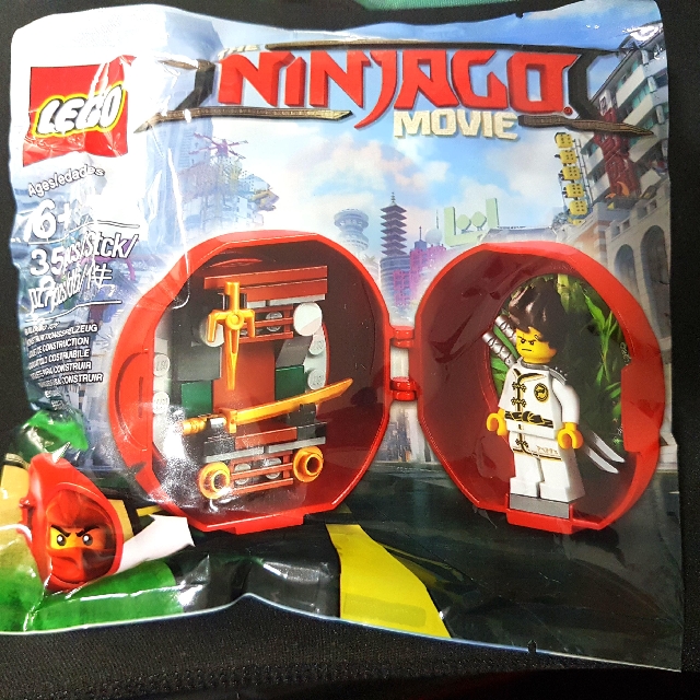 Lego ninjago dojo pod store
