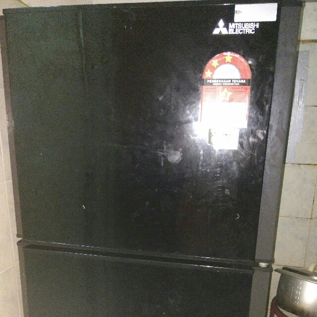 Peti Sejuk 2 Pintu Mitsubishi Kitchen Appliances On Carousell
