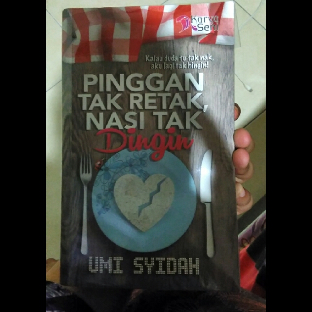 Pinggan Tak Retak Nasi Tak Dingin Books Stationery Books On Carousell