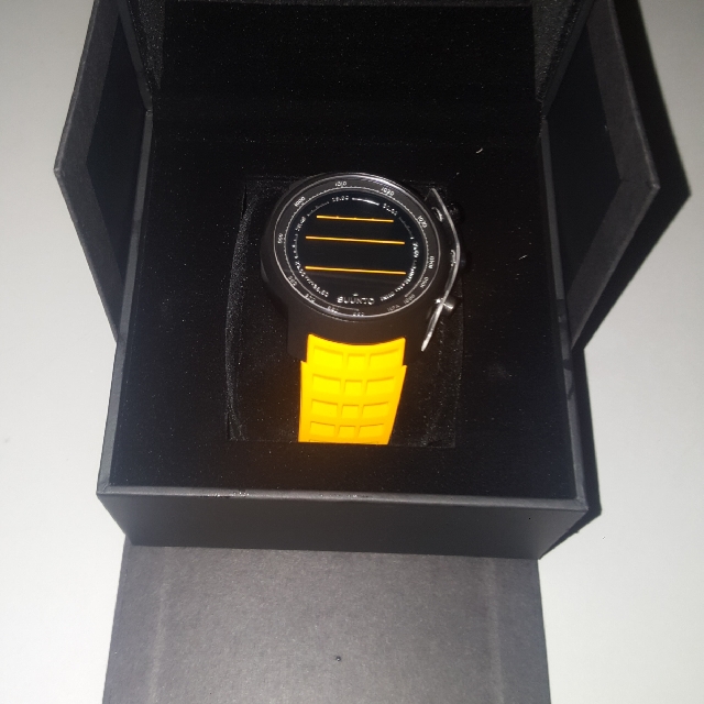 SUUNTO Elementum TERRA N/ AMBER RUBBER