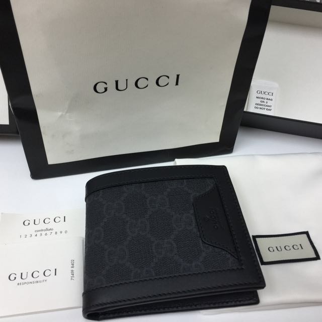 Gucci Kingsnake Print GG Supreme Card Holder, Men's Fashion, Watches &  Accessories, Wallets & Card Holders on Carousell